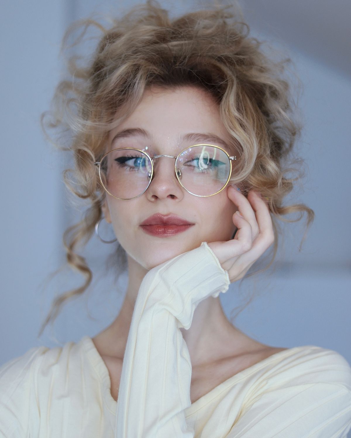 Default Glow Studio portrait